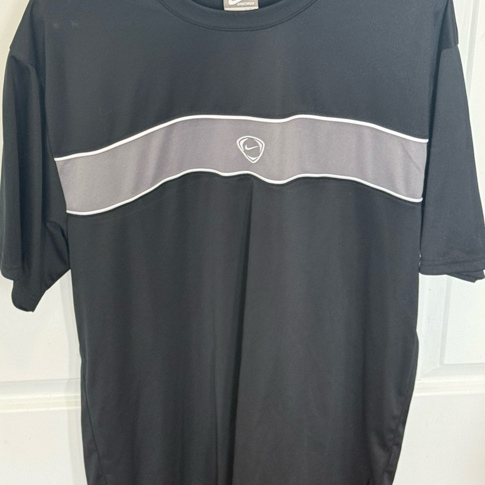 Nike Men's Black Tee with Gray Stripe